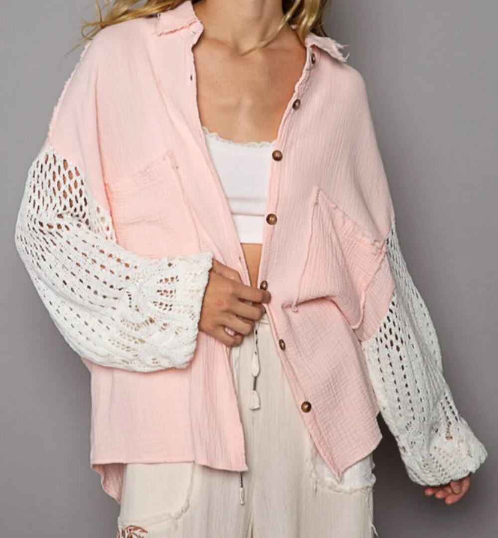 POL Lightweight Light Pink Crochet Sleeve Oversized Bobo Shacket Size Large